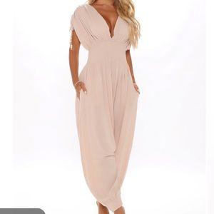 New Relaxed one piece Jumper. Small, Mocha.
